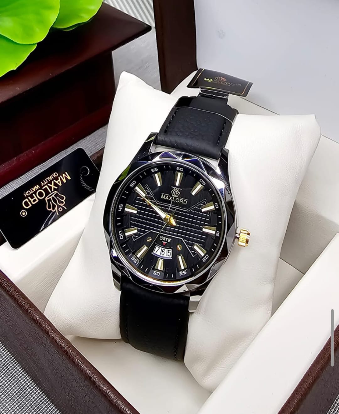 🔥 ফ্রি ডেলিভারি সহ MAXLORD প্রিমিয়াম মেনস ঘড়ি – স্টাইলিশ লুক, এখনই অর্ডার করুন! 🚚✨